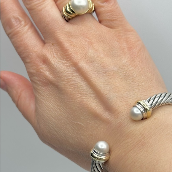 David Yurman 7mm Pearl Bracelet With Gold - Picture 8 of 8